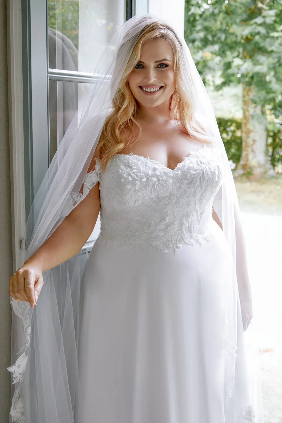 Sincerity Bridal collection look 5